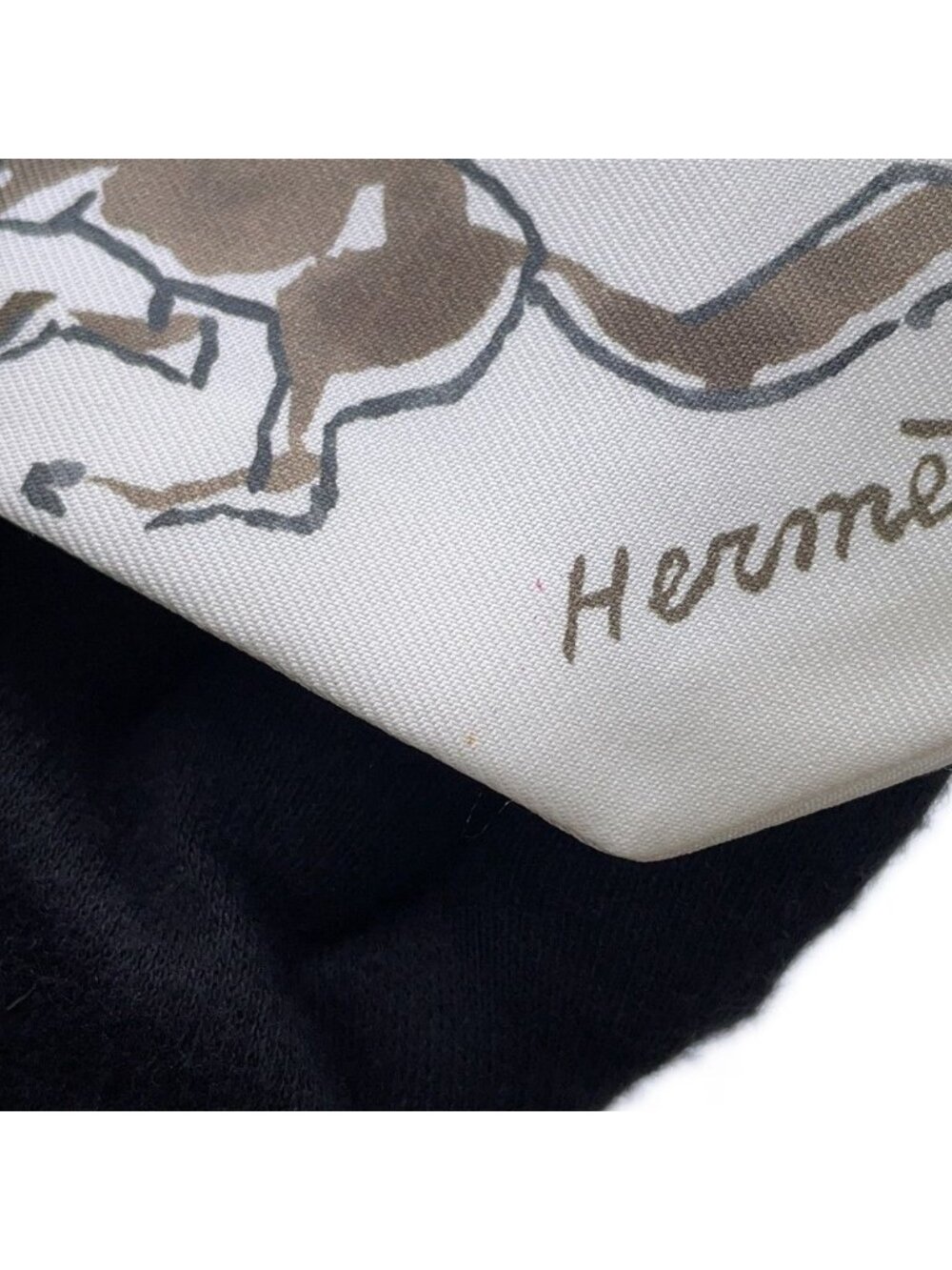 Hermes Scarf Twilly Horse Chevaux en Erte Silk Twill Autumn - Picture 8 of 10